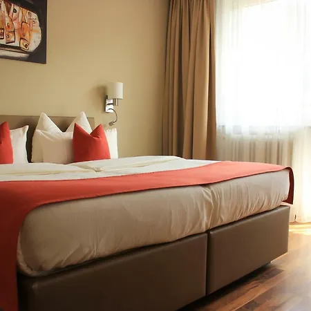 Alpenland Hotel 3*