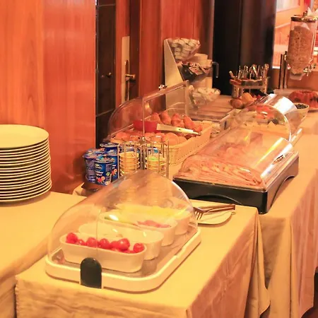 Alpenland Hotel 3*